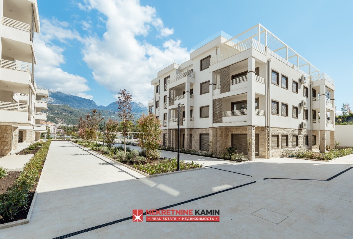 One- and Two-Bedroom Apartments with a Pool and Amenities, Sutorina, Herceg Novi
